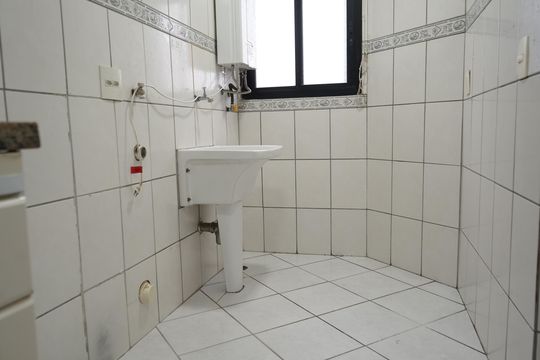 Cozinha e Área de Serviço de apartamento para alugar com 2 quartos, 69m² em Vila Carrão, São Paulo