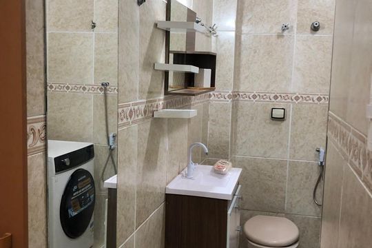 Banheiro de kitnet/studio para alugar com 1 quarto, 35m² em Bela Vista, São Paulo
