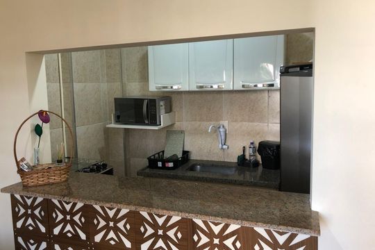 Cozinha de kitnet/studio para alugar com 1 quarto, 35m² em Bela Vista, São Paulo