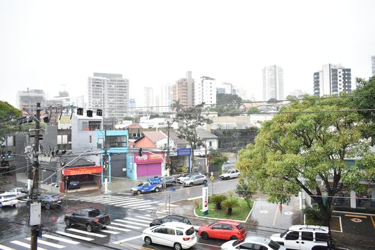 Vista Sala de apartamento para alugar com 2 quartos, 62m² em Planalto Paulista, São Paulo