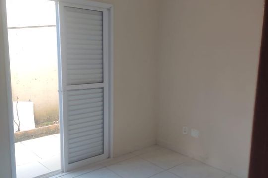 Quarto 1 de apartamento para alugar com 2 quartos, 55m² em Shopping Park, Uberlândia