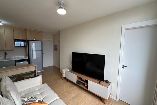 Sala de apartamento para alugar com 2 quartos, 47m² em Catiapoã, São Vicente