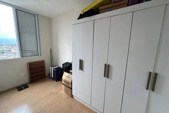 Quarto 1 de apartamento para alugar com 2 quartos, 47m² em Catiapoã, São Vicente