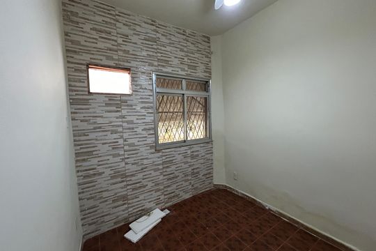 Quarto 1 de casa para alugar com 2 quartos, 90m² em Quintino Bocaiúva, Rio de Janeiro