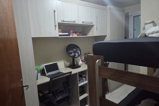 Quarto de apartamento à venda com 2 quartos, 56m² em Parque Capuava, Santo André