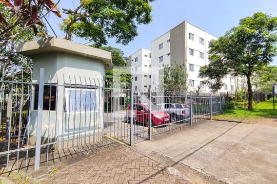 Fachado do condomínio de apartamento para alugar com 3 quartos, 86m² em Vila Guarani, São Paulo