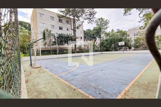 Quadra Esportiva de apartamento para alugar com 3 quartos, 86m² em Vila Guarani, São Paulo