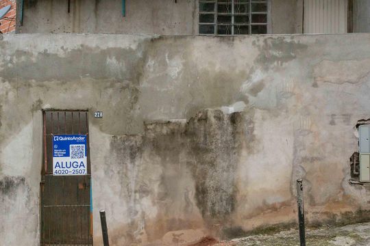 Fachada de casa para alugar com 1 quarto, 50m² em Eldorado, Diadema