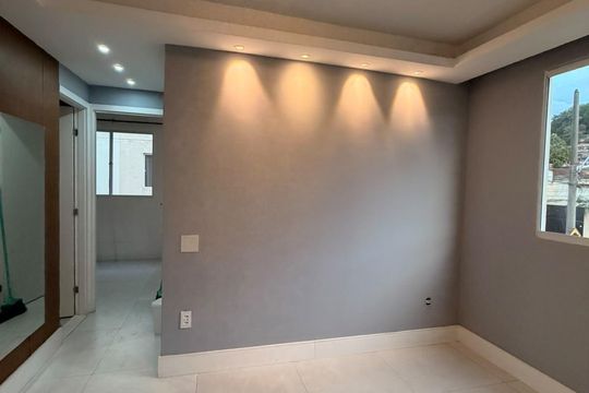Sala de apartamento para alugar com 2 quartos, 41m² em Cascadura, Rio de Janeiro