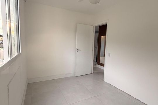 Quarto de apartamento para alugar com 2 quartos, 41m² em Cascadura, Rio de Janeiro
