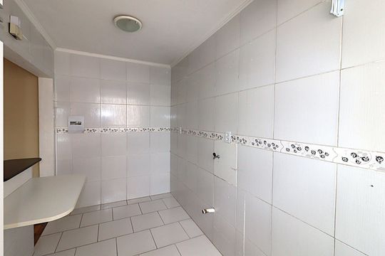 Cozinha/Área de serviço de apartamento para alugar com 2 quartos, 55m² em Jardim Dona Leopoldina, Porto Alegre