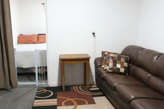 Kitnet de casa à venda com 3 quartos, 250m² em Socorro, São Paulo