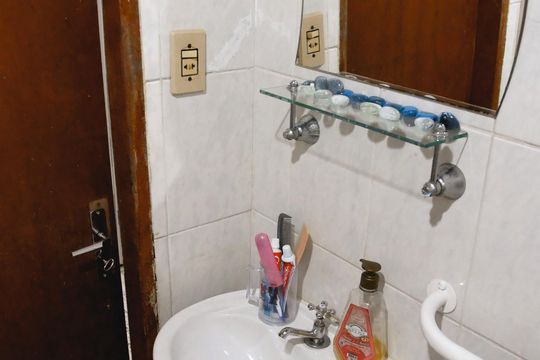 Banheiro 1 de casa à venda com 3 quartos, 250m² em Socorro, São Paulo