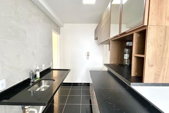 Cozinha de apartamento para alugar com 2 quartos, 55m² em Jardim Sao Judas Tadeu, Guarulhos
