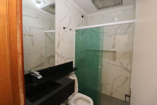 Banheiro de casa à venda com 3 quartos, 130m² em Vila Santa Clara, São Paulo