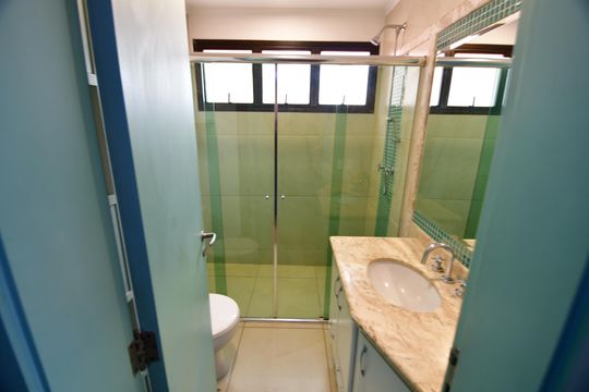 Banheiro Suíte de apartamento à venda com 1 quarto, 70m² em Conceicao, Campinas