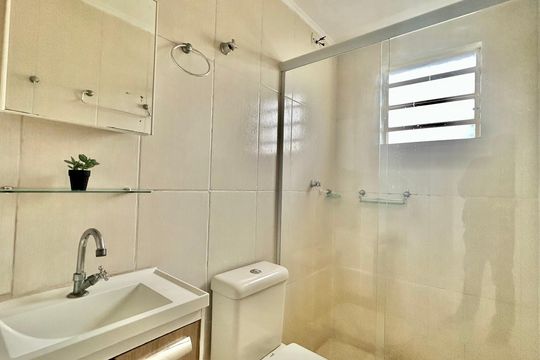 Banheiro de apartamento para alugar com 2 quartos, 62m² em Brás, São Paulo