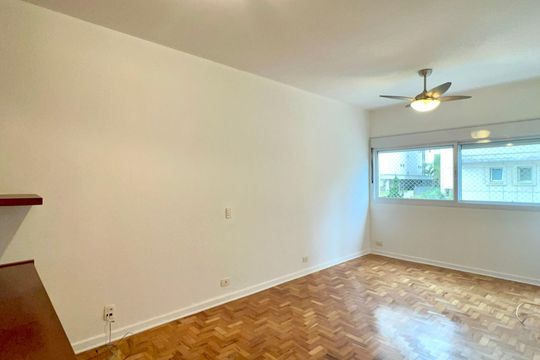 Suite de apartamento para alugar com 3 quartos, 180m² em Jardim Paulista, São Paulo
