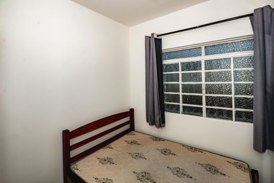 Quarto 2 de casa de condomínio à venda com 2 quartos, 44m² em Planalto, Belo Horizonte