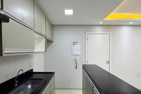 Cozinha de apartamento à venda com 2 quartos, 43m² em Parque Selecta, São Bernardo do Campo