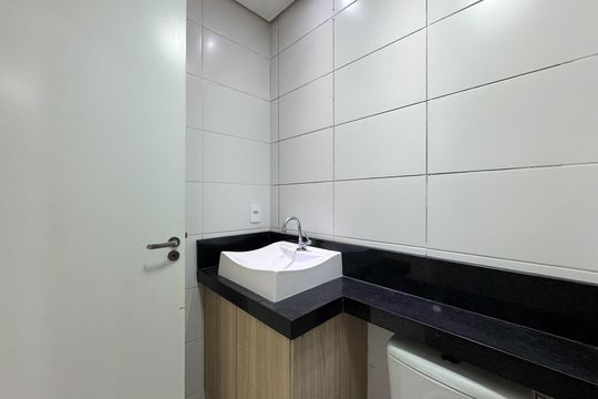 Banheiro Social de apartamento à venda com 2 quartos, 43m² em Parque Selecta, São Bernardo do Campo
