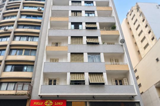 Fachada de apartamento para alugar com 1 quarto, 70m² em Centro Histórico de São Paulo, São Paulo