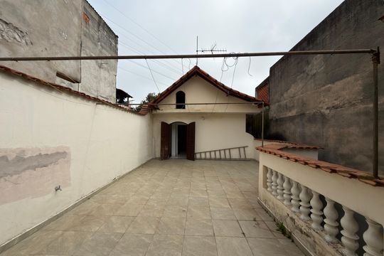 Quarto 1- Suíte Varanda  de casa para alugar com 3 quartos, 191m² em Baeta Neves, São Bernardo do Campo