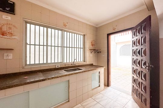 Cozinha de casa para alugar com 3 quartos, 191m² em Baeta Neves, São Bernardo do Campo