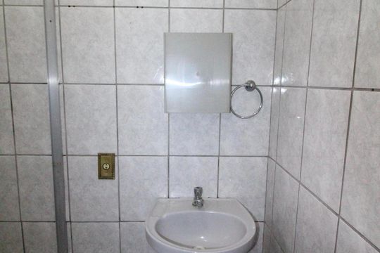 Banheiro da Suíte  de casa para alugar com 3 quartos, 80m² em Jardim Santa Ines Ii, São José dos Campos