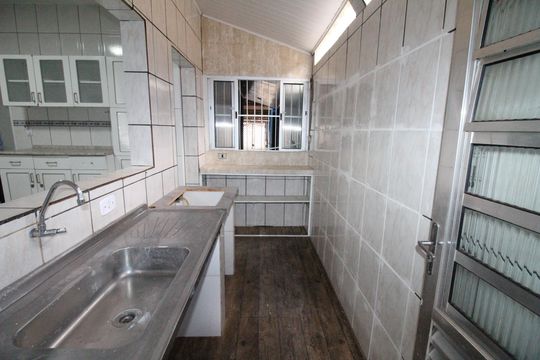 Cozinha de casa para alugar com 3 quartos, 80m² em Jardim Santa Ines Ii, São José dos Campos