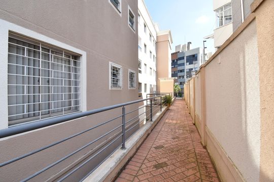 Área comum de apartamento à venda com 2 quartos, 59m² em Cabral, Curitiba
