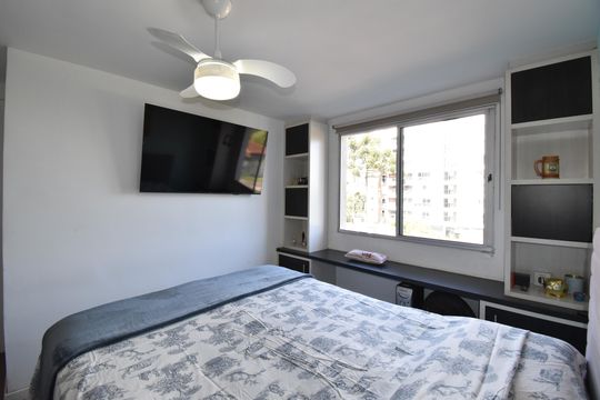 Suíte de apartamento à venda com 2 quartos, 59m² em Cabral, Curitiba