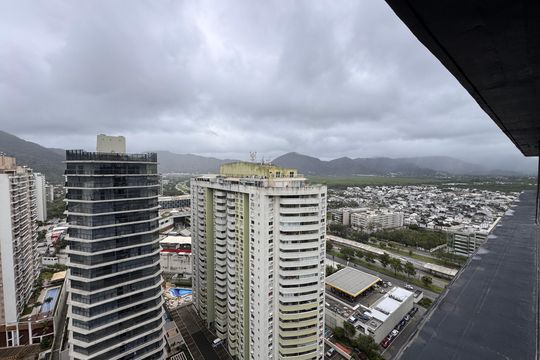 Varanda de apartamento para alugar com 2 quartos, 84m² em Recreio dos Bandeirantes, Rio de Janeiro