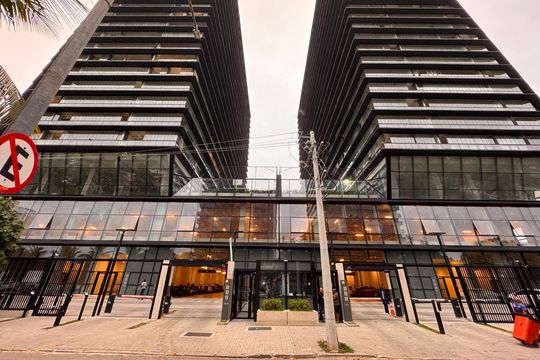 Fachada de apartamento para alugar com 2 quartos, 84m² em Recreio dos Bandeirantes, Rio de Janeiro