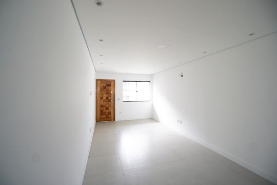 Casa à venda com 3 quartos, 207m² em Vila Esperança, São Paulo