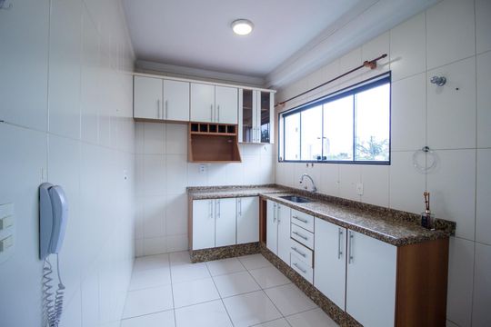 Cozinha de apartamento para alugar com 3 quartos, 96m² em Vila Florinda, Sorocaba