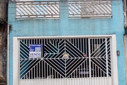 Fachada de casa à venda com 4 quartos, 115m² em Casa Grande, Diadema
