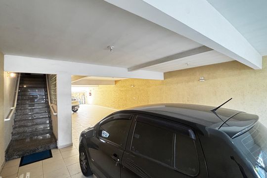 Garagem de apartamento à venda com 2 quartos, 63m² em Vila Curuçá, Santo André