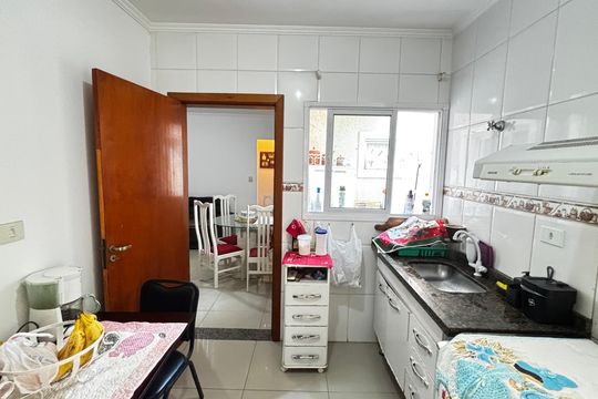 Cozinha de apartamento à venda com 2 quartos, 63m² em Vila Curuçá, Santo André