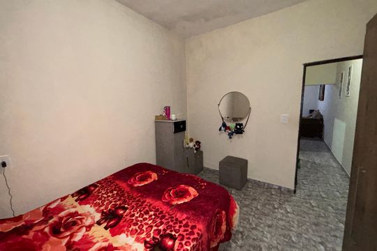 Quarto 3 de casa à venda com 3 quartos, 220m² em Roncon, Ribeirão Pires