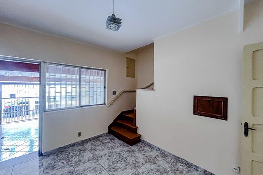 Sala de casa para alugar com 4 quartos, 120m² em Parque São Jorge, São Paulo