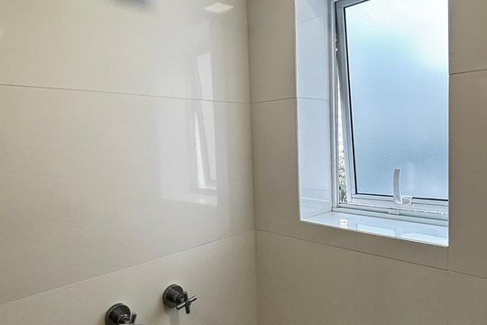 Banheiro de kitnet/studio para alugar com 1 quarto, 30m² em Jardim, Santo André