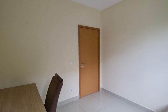 Quarto 2 de apartamento à venda com 3 quartos, 79m² em Campina do Siqueira, Curitiba