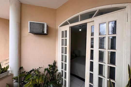 Quarto 1 - Varanda de casa de condomínio à venda com 3 quartos, 134m² em Ilha de Guaratiba, Rio de Janeiro