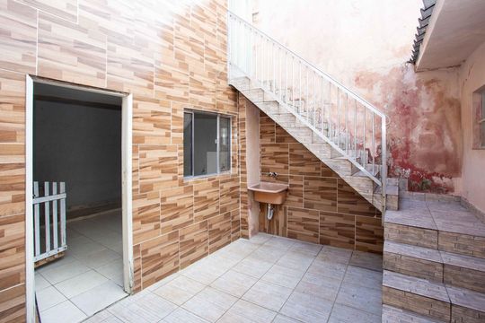 Área comum de casa à venda com 3 quartos, 109m² em Taboão, Diadema