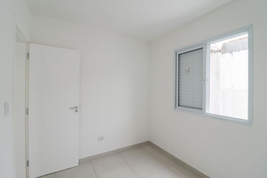Quarto 1 de apartamento à venda com 2 quartos, 45m² em Jardim São Paulo, São Paulo