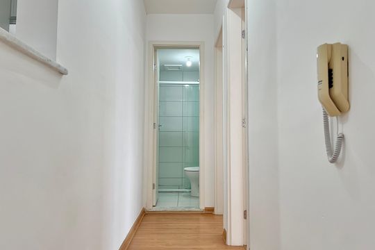 Corredor - Sala para os quartos de apartamento para alugar com 2 quartos, 45m² em Borboleta, Juiz de Fora