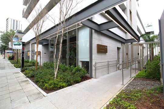 Fachada de kitnet/studio para alugar com 1 quarto, 29m² em Indianópolis, São Paulo