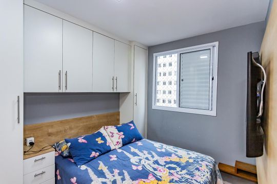 Quarto 1 de apartamento à venda com 2 quartos, 43m² em Jardim Iris, São Paulo