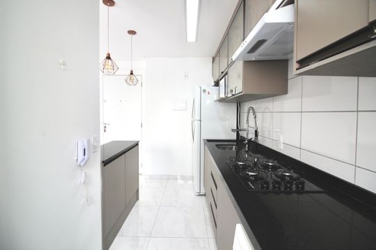 Cozinha de apartamento para alugar com 2 quartos, 42m² em Jardim Brasilia, São Paulo